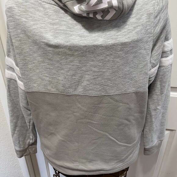 PINK Pullover Hoodie Size Small Gray Women's Girls - Picture 9 of 12